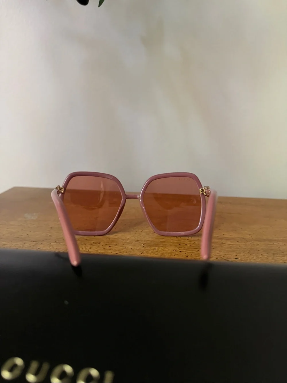 Authentic Pristine Gucci Pink Hexagonal Sunglasses w Case Horsebit Hardware